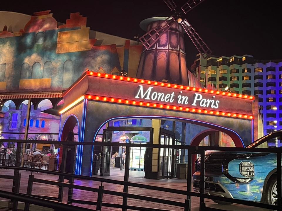 Monet In Paris