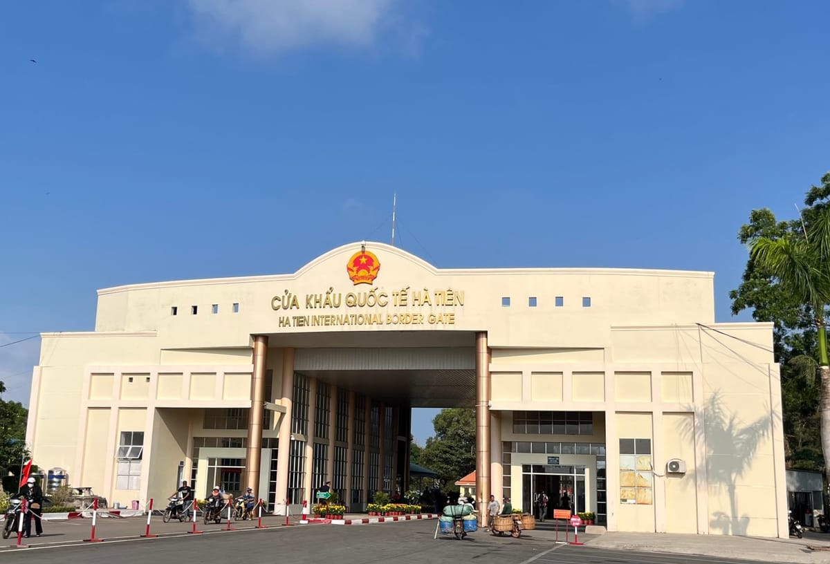 Ha Tien Land border crossing, Vietnam departure